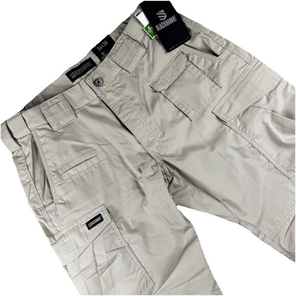 NWT Blackhawk! Mens 34x30 Pursuit Teflon Cargo Utility Beige Pants - Picture 1 of 9